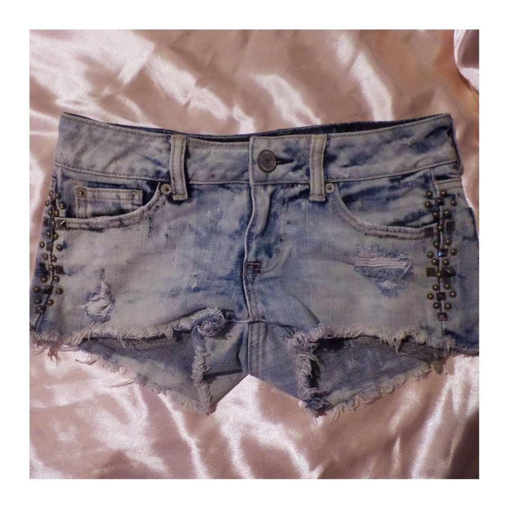 american eagle studded distressed acid wash shorts